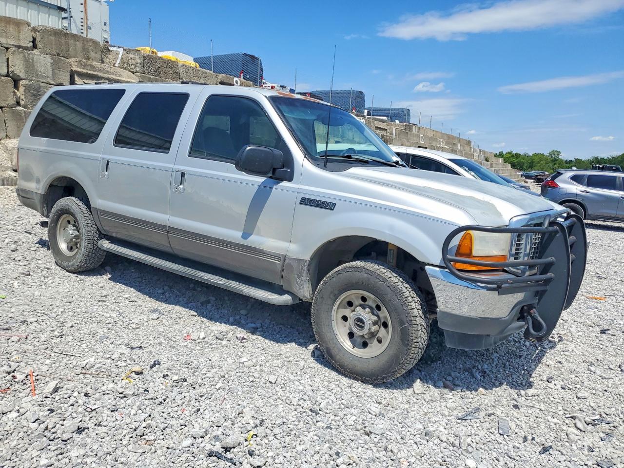 2001 Ford Excursion Xlt Silver vin: 1FMNU41S81EB02549