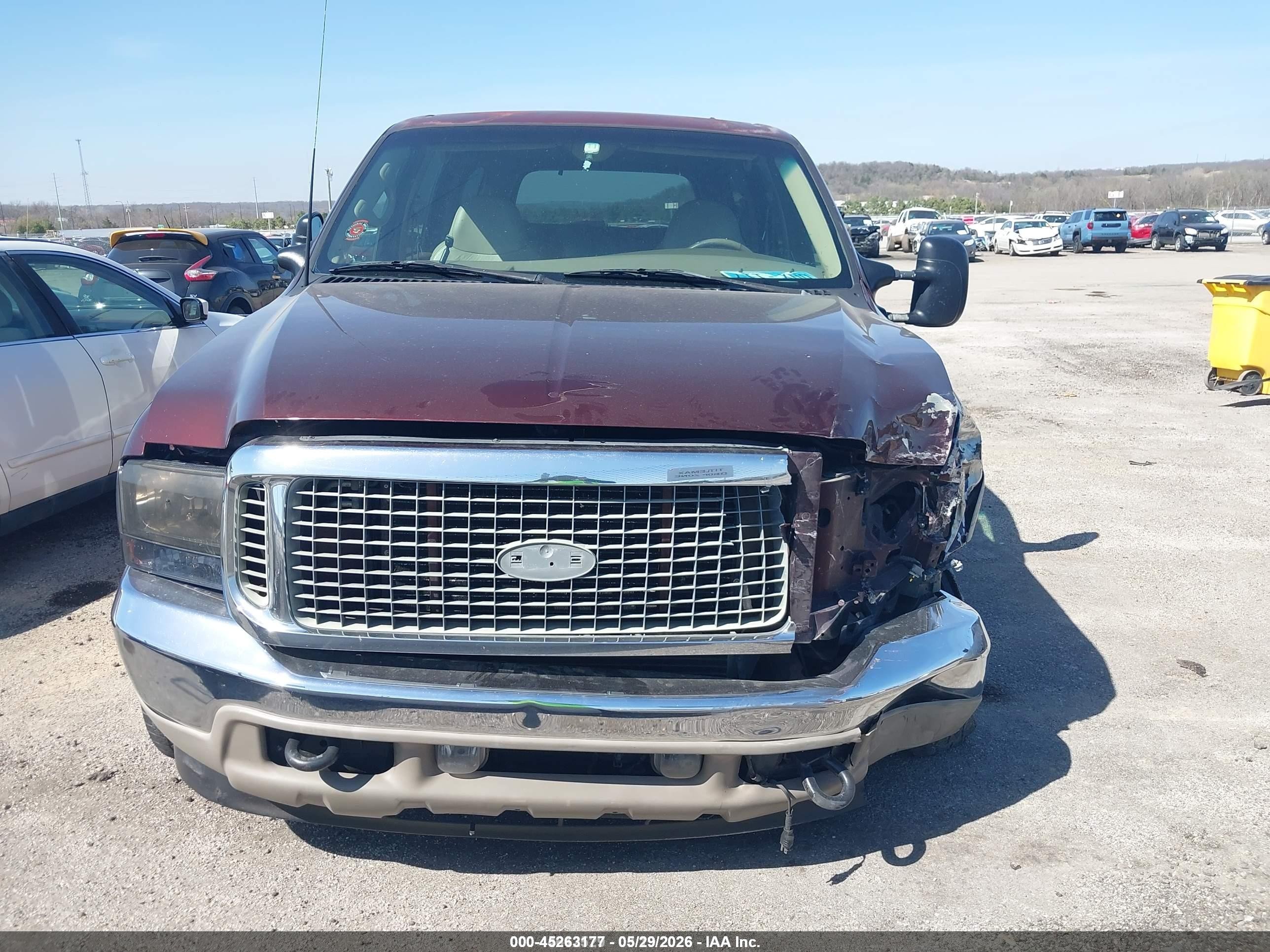 2001 Ford Excursion Limited Burgundy vin: 1FMNU42F61EA09109