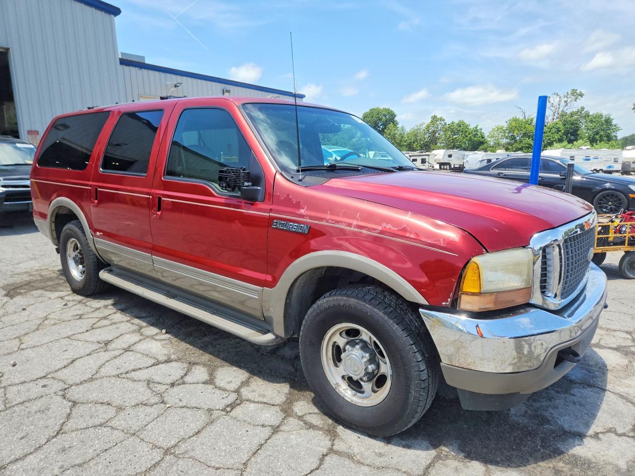 2000 Ford Excursion Limited Red vin: 1FMNU42L1YEC70261