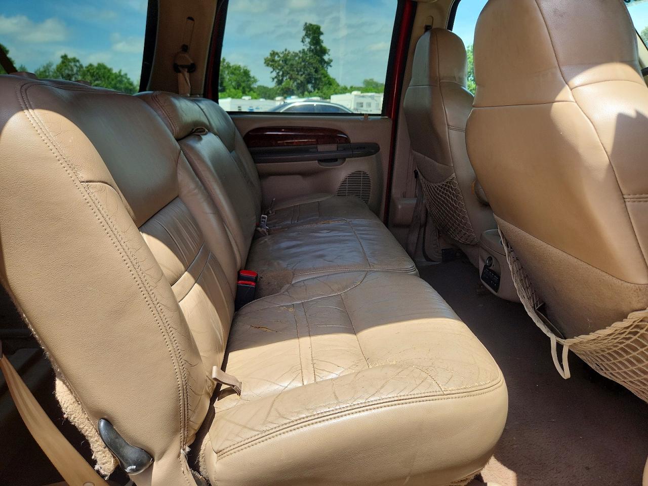 2000 Ford Excursion Limited Red vin: 1FMNU42L1YEC70261
