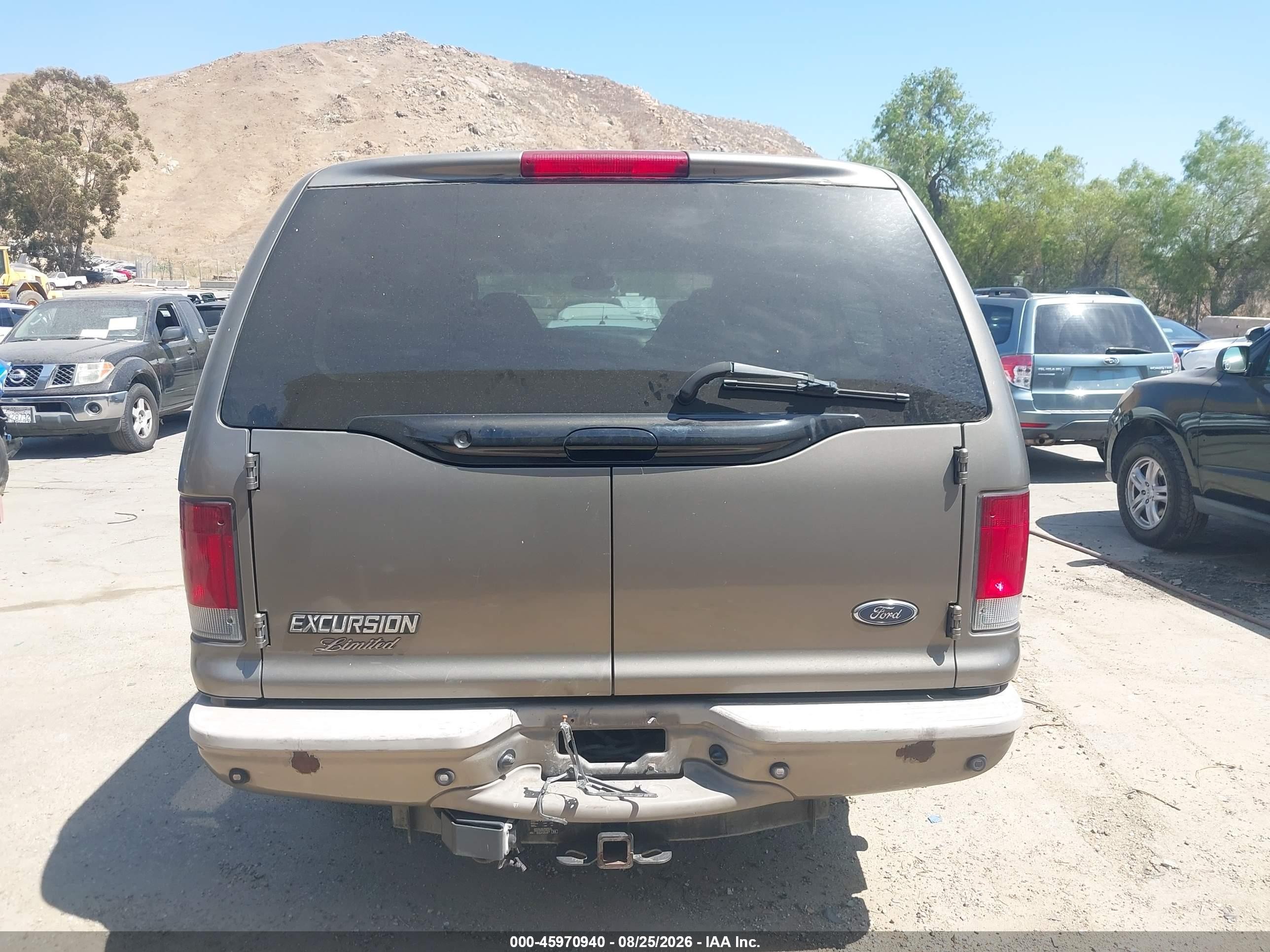 2003 Ford Excursion Limited Champagne vin: 1FMNU42P63EC31709