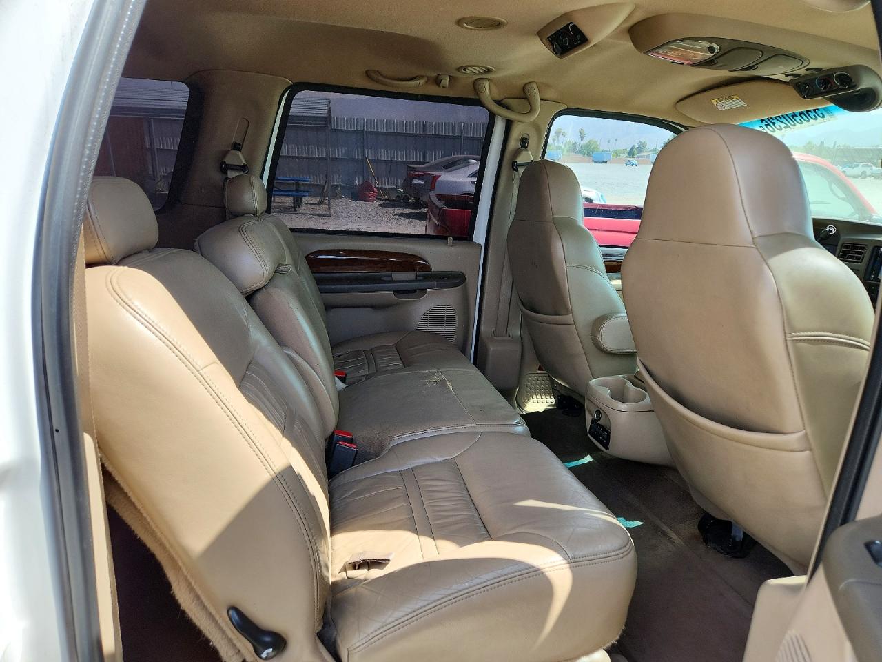 2001 Ford Excursion Limited White vin: 1FMNU42S31EC18756