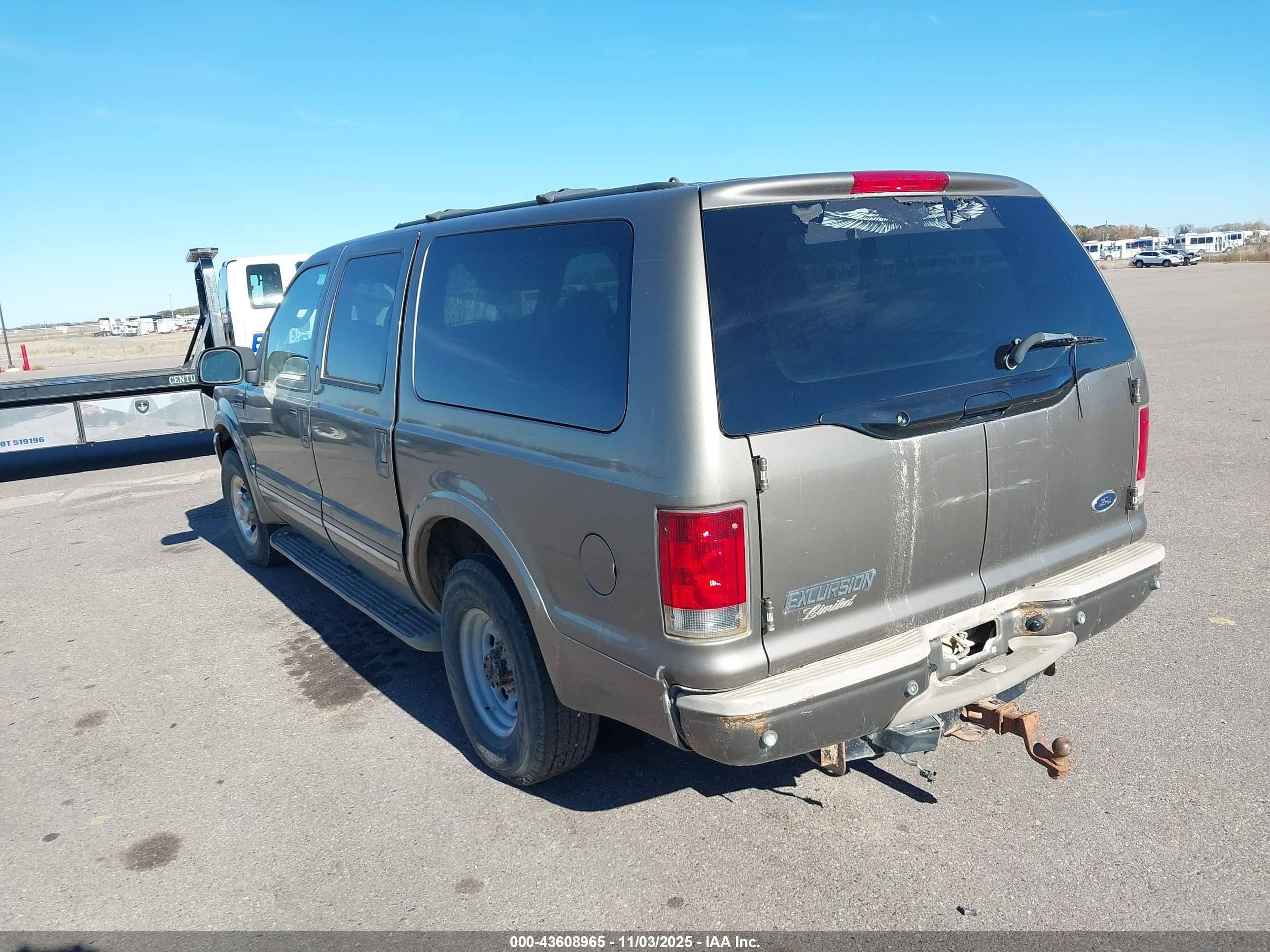 2004 Ford Excursion Limited Коричневый vin: 1FMNU42S44EB57700