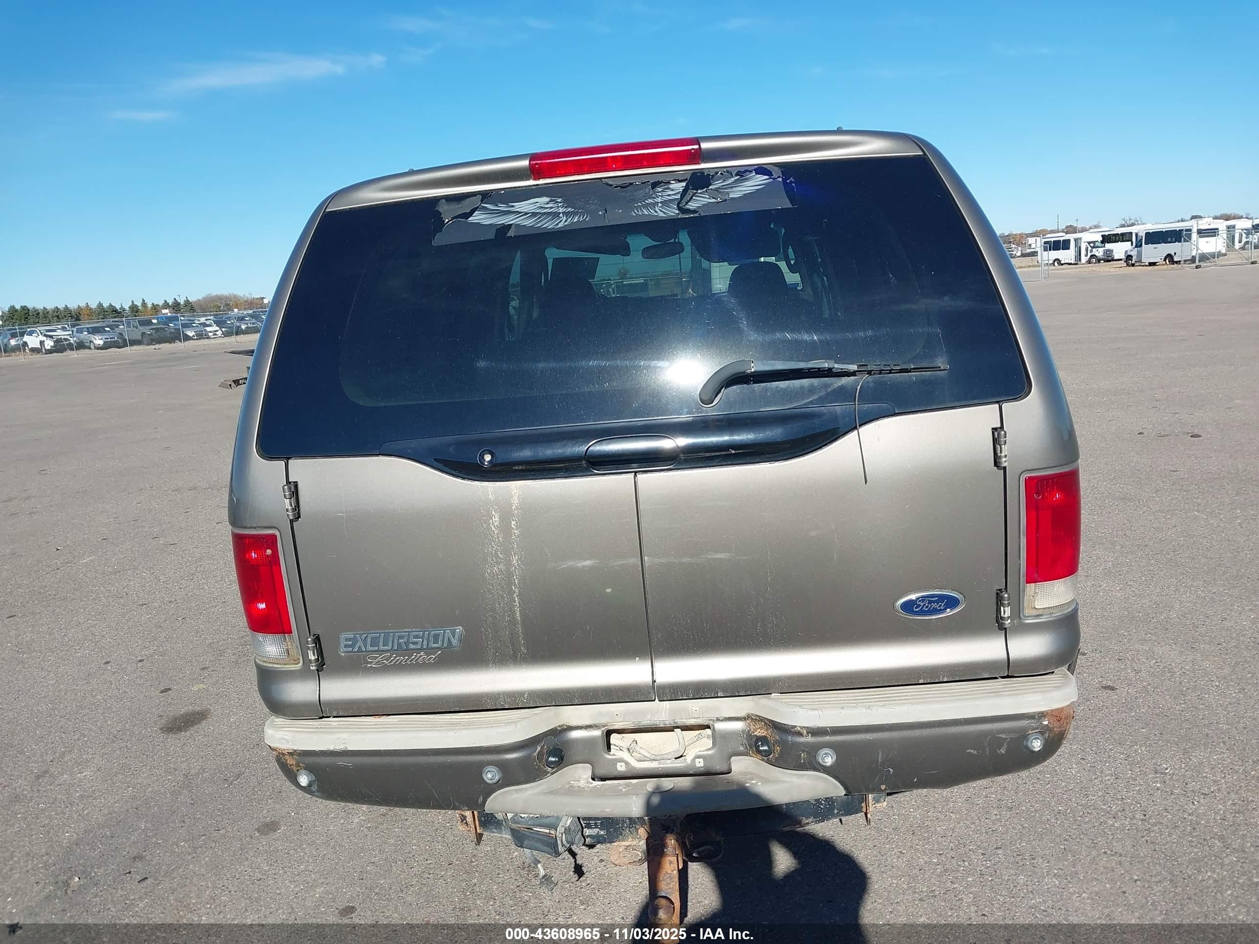 2004 Ford Excursion Limited Коричневый vin: 1FMNU42S44EB57700