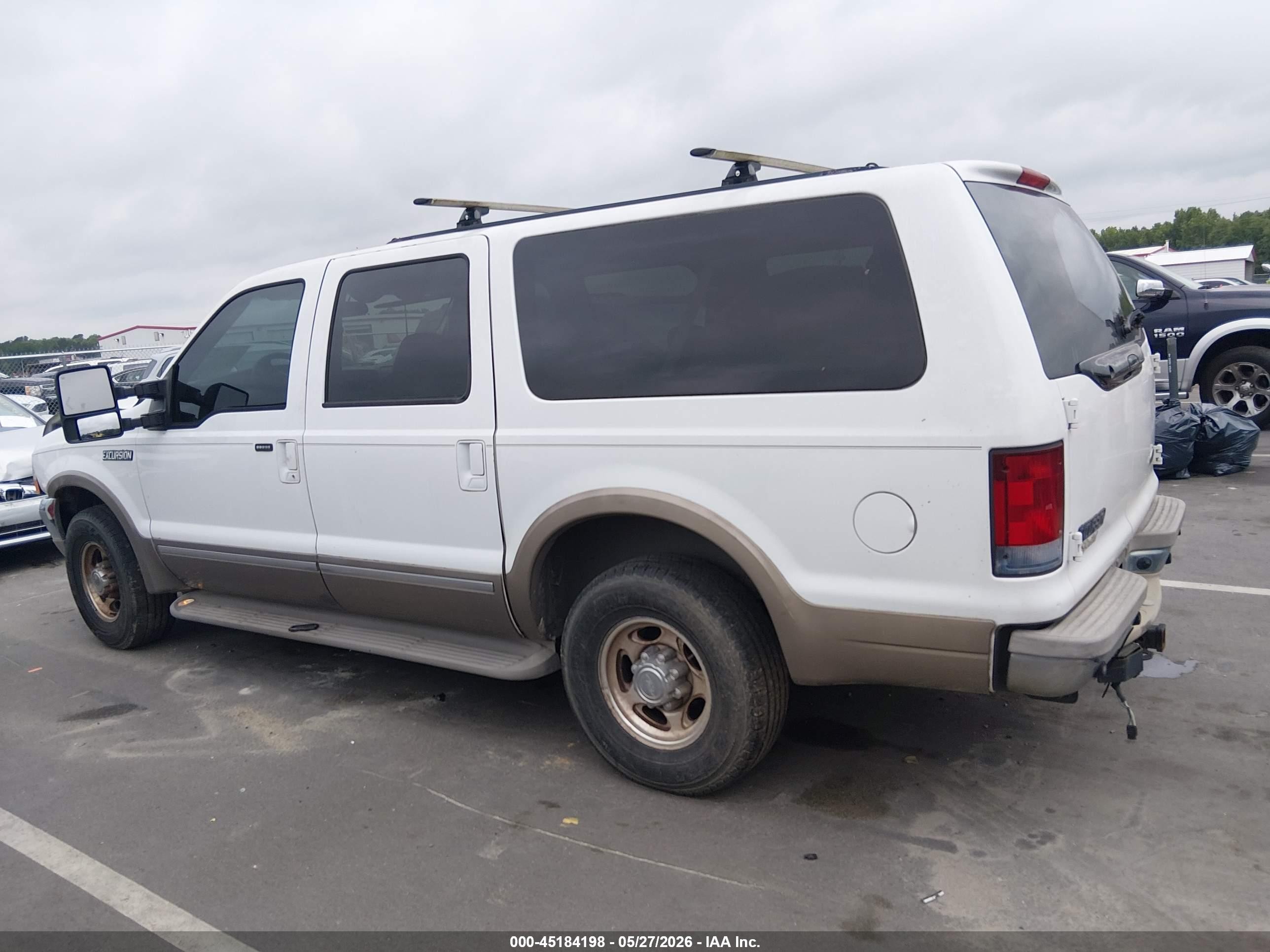2002 Ford Excursion Limited Белый vin: 1FMNU42S52EC84856