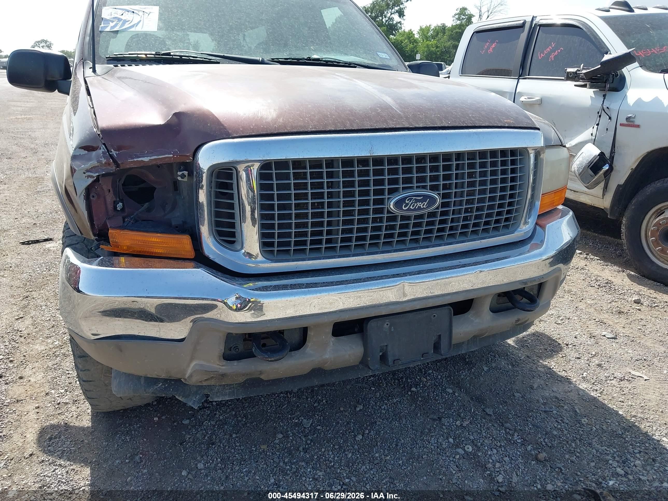 2000 Ford Excursion Limited Maroon vin: 1FMNU42S5YEE35204