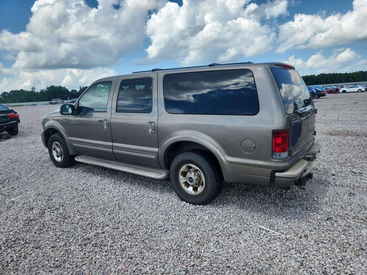 2005 Ford Excursion Limited Tan vin: 1FMNU42S65EB54069