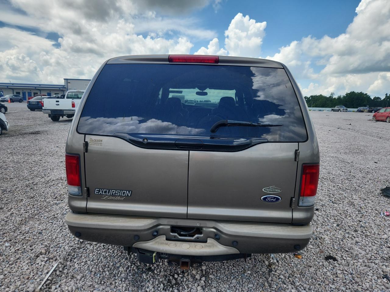 2005 Ford Excursion Limited Tan vin: 1FMNU42S65EB54069