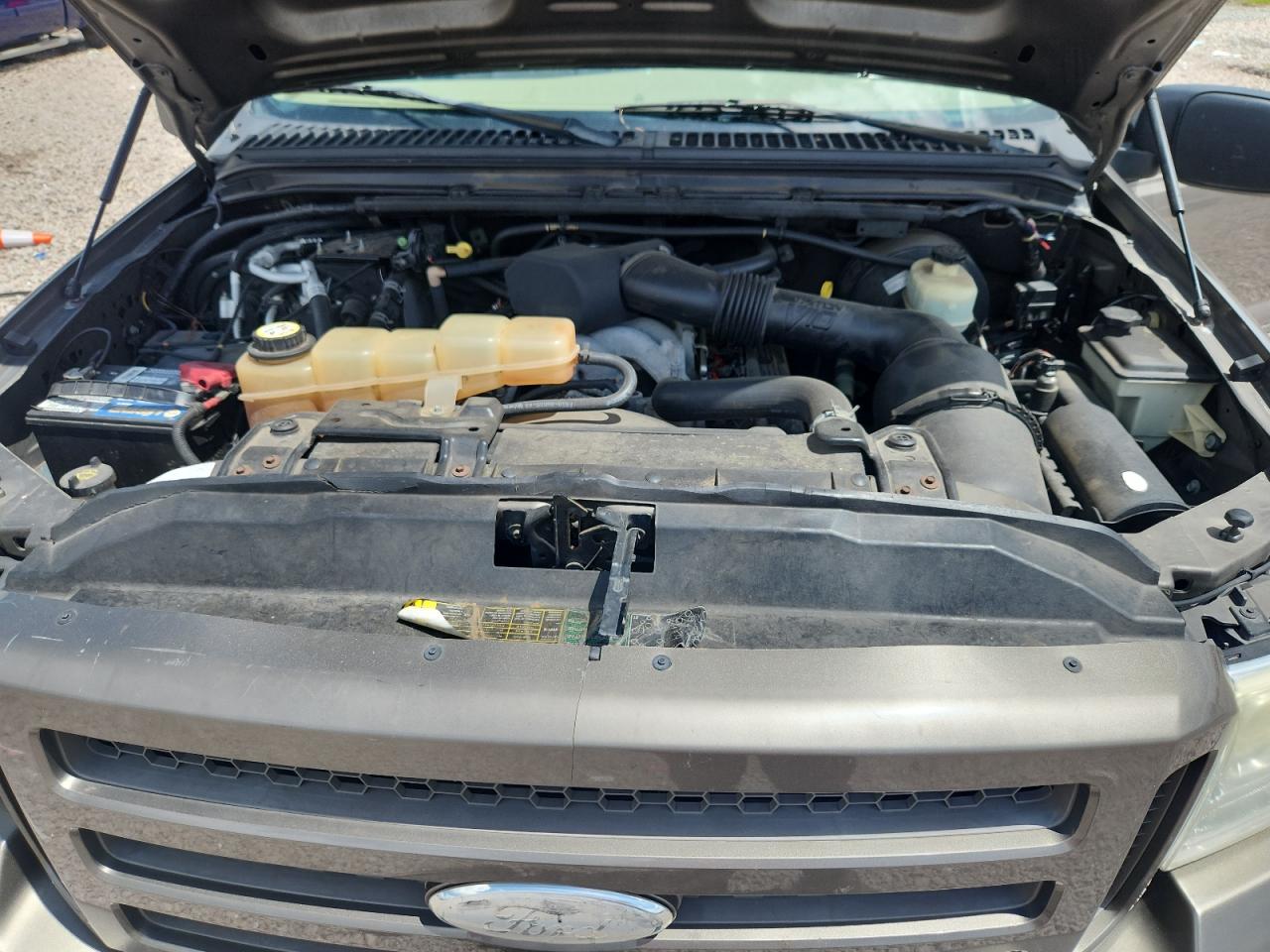 2005 Ford Excursion Limited Tan vin: 1FMNU42S65EB54069