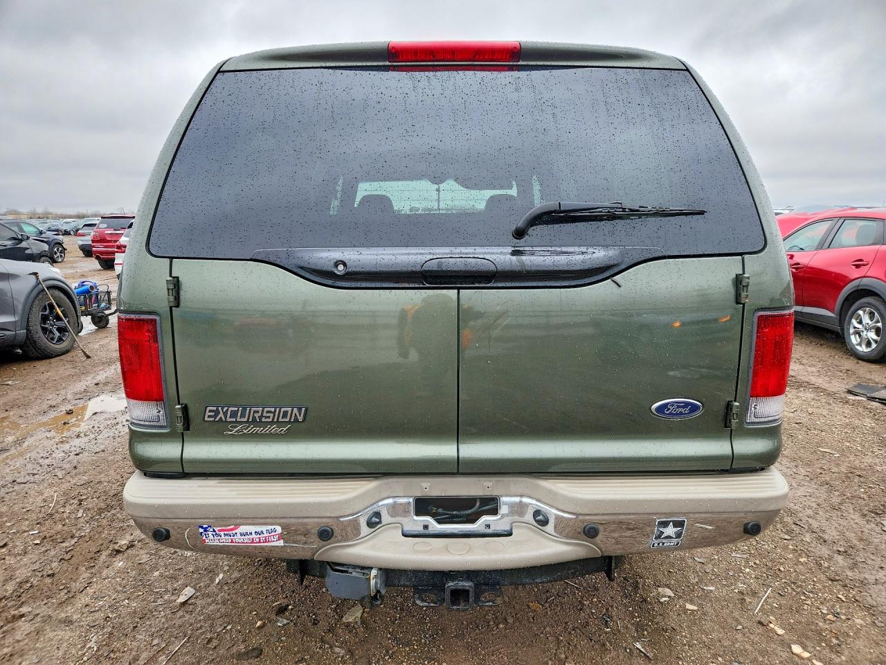 2002 Ford Excursion Limited Зеленый vin: 1FMNU43S92EC62227
