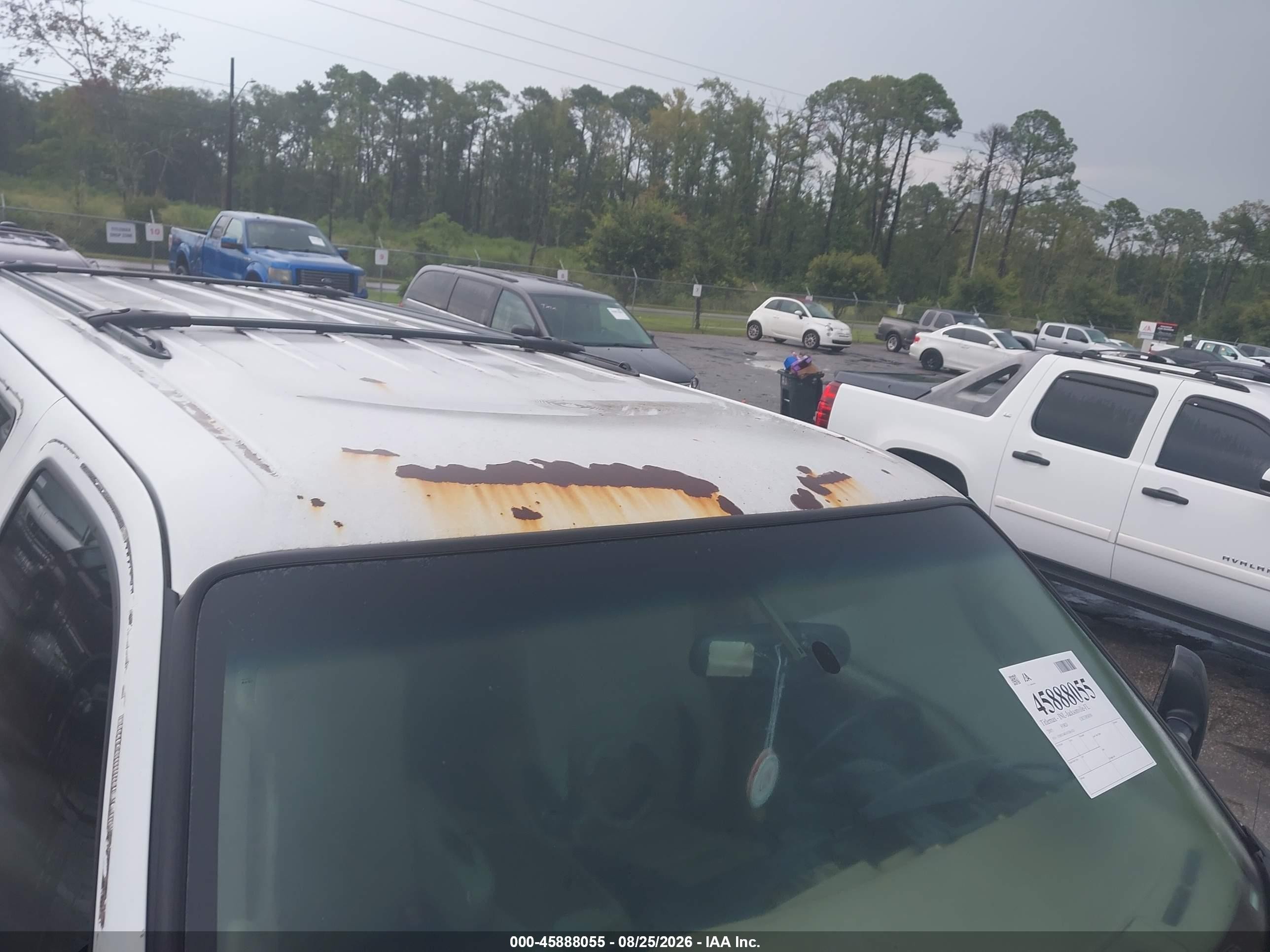 2005 Ford Excursion Eddie Bauer White vin: 1FMNU44L45EB61625