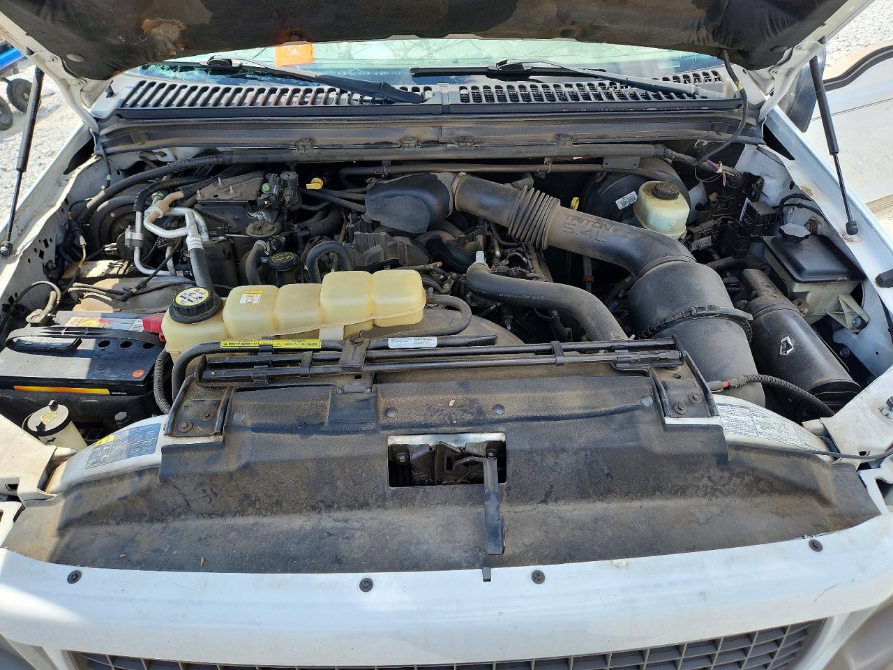 2003 Ford Excursion Eddie Bauer White vin: 1FMNU44L63EA80199