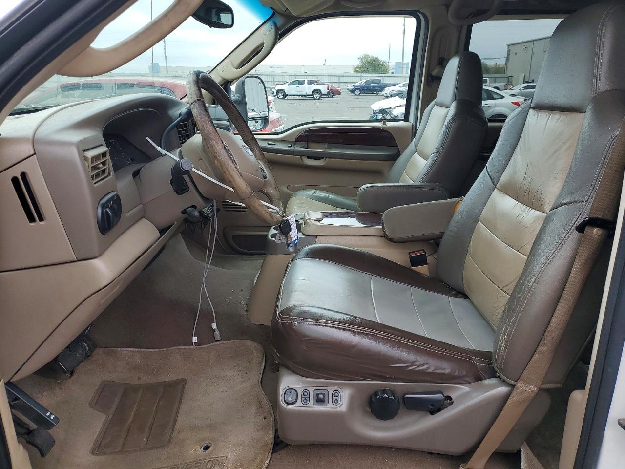 2004 Ford Excursion Eddie Bauer White vin: 1FMNU44PX4EA06711