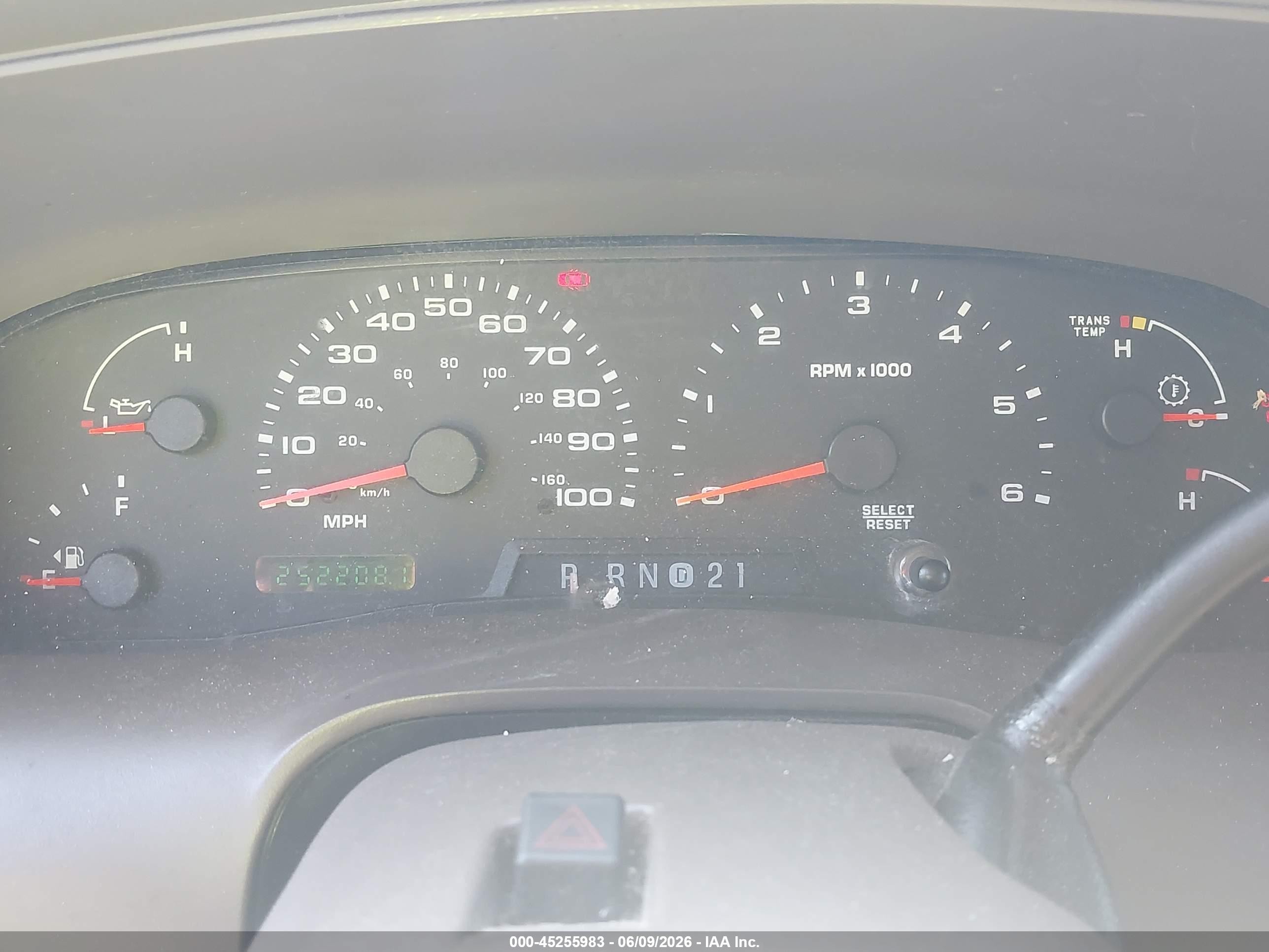 2003 Ford Excursion Eddie Bauer White vin: 1FMNU44SX3EA80200