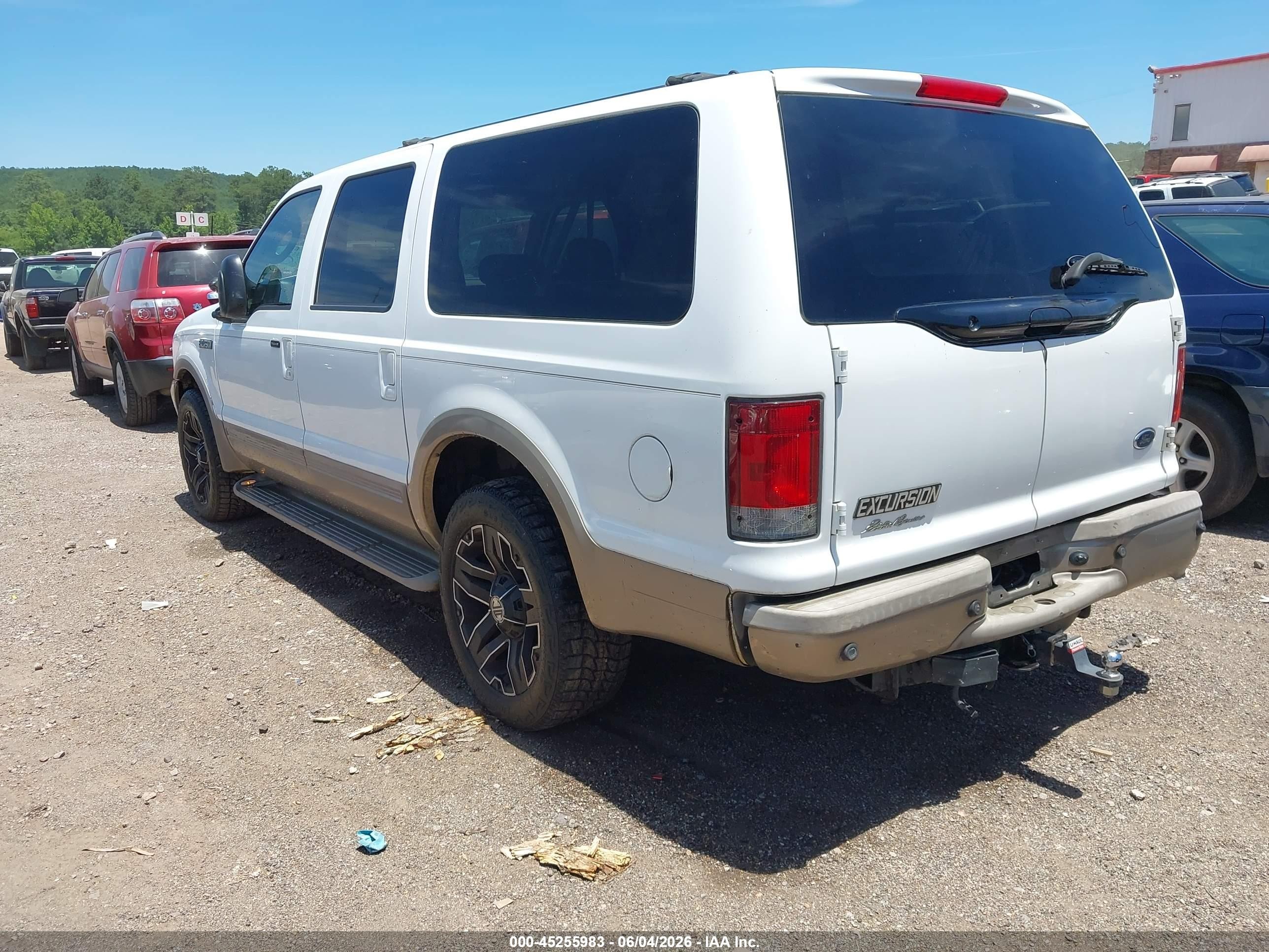 2003 Ford Excursion Eddie Bauer White vin: 1FMNU44SX3EA80200