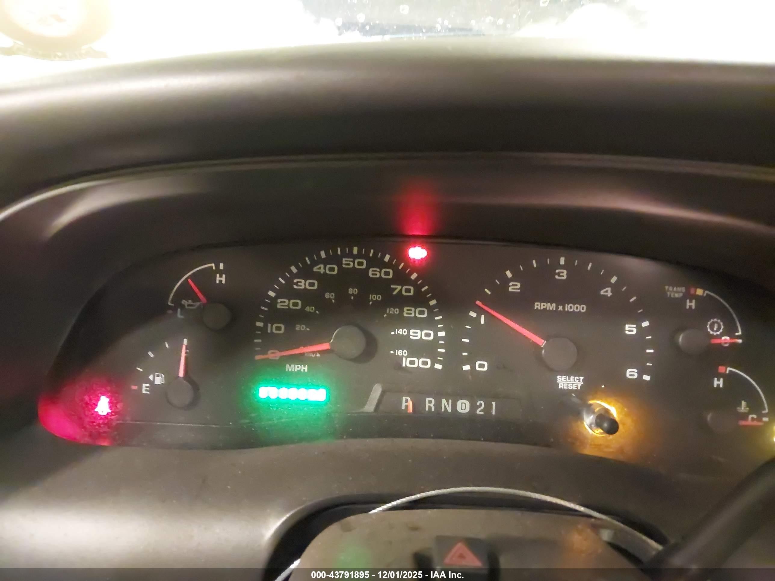 2005 Ford Excursion Eddie Bauer Blue vin: 1FMNU45S25EB01607