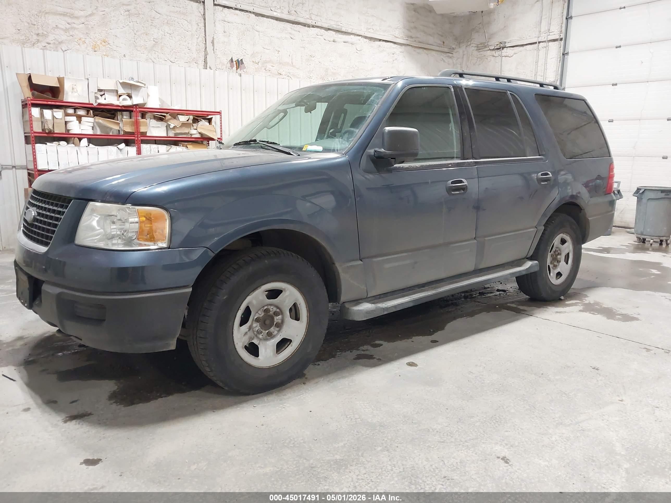 2005 Ford Expedition Xls Blue vin: 1FMPU14515LA07314