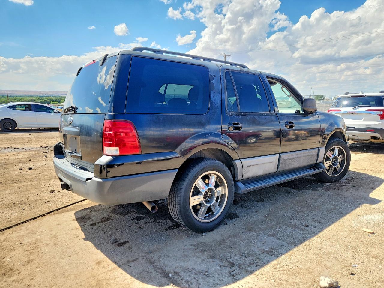 2006 Ford Expedition Xlt Black vin: 1FMPU15506LA85406