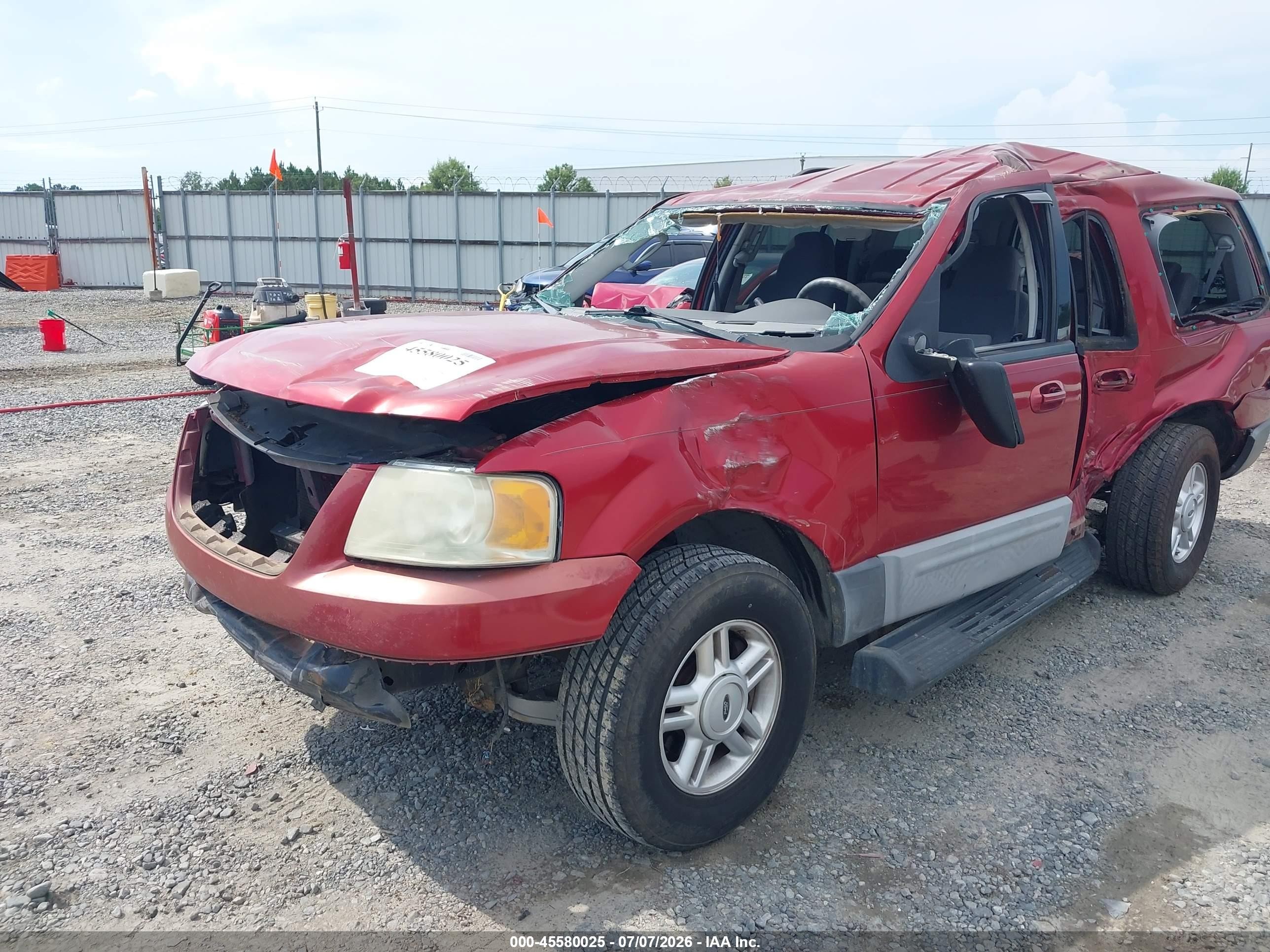 2005 Ford Expedition Xlt Темно-бордовый vin: 1FMPU15535LA07331