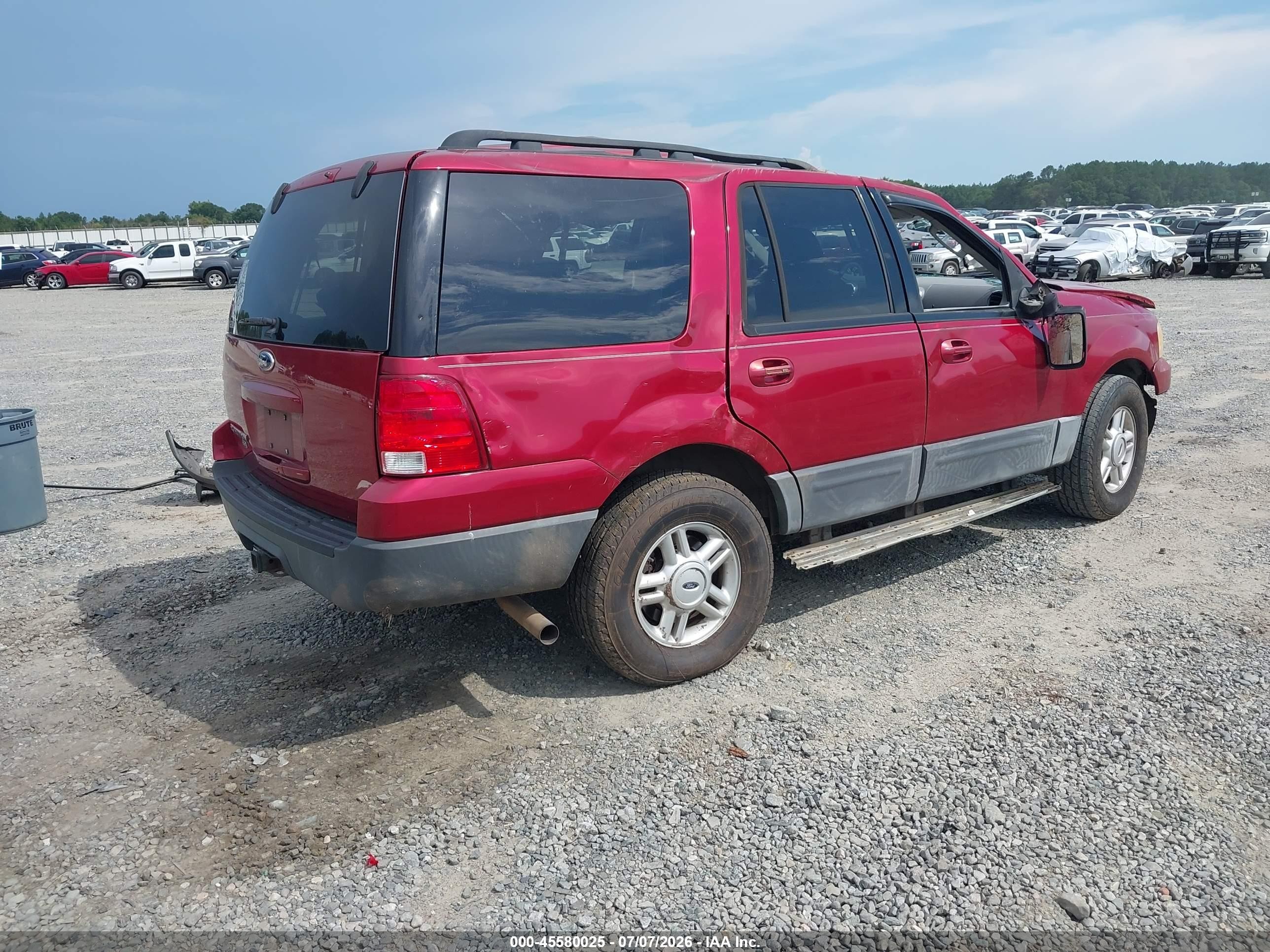 2005 Ford Expedition Xlt Темно-бордовый vin: 1FMPU15535LA07331