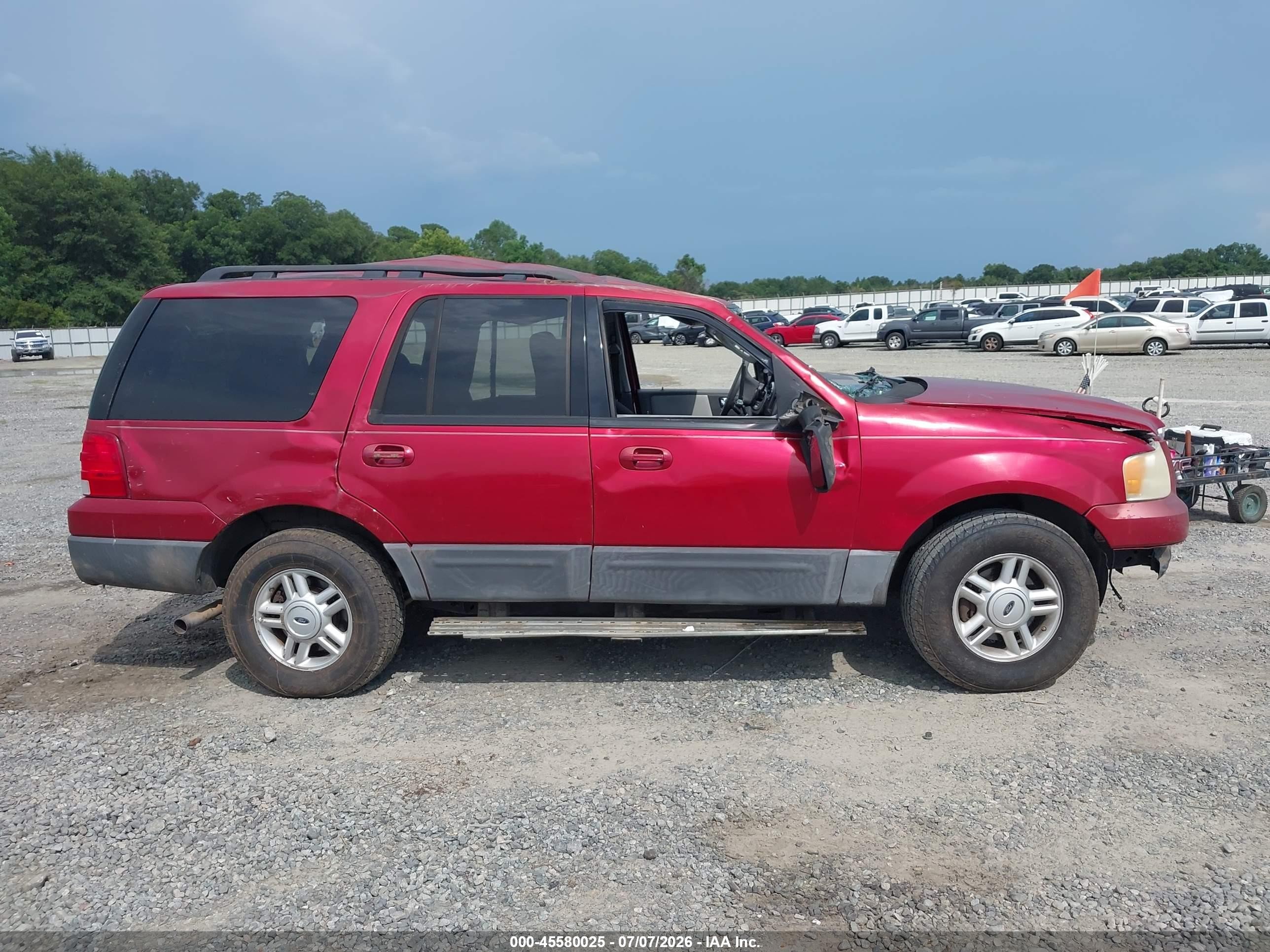 2005 Ford Expedition Xlt Темно-бордовый vin: 1FMPU15535LA07331