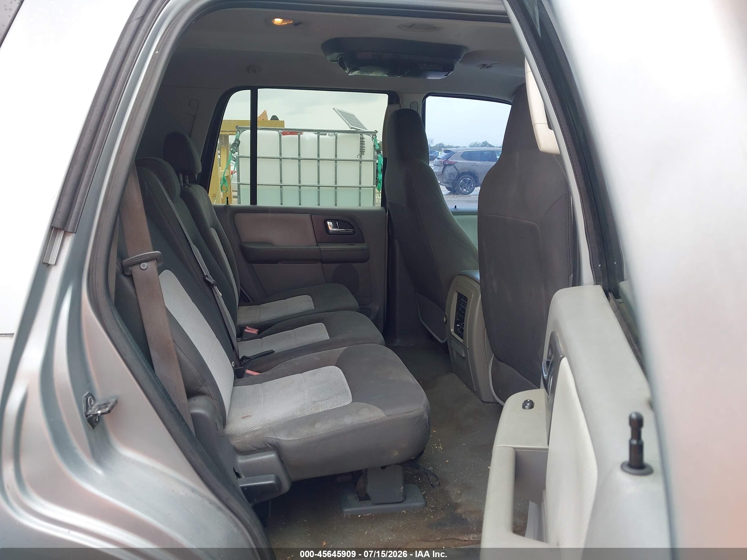 2006 Ford Expedition Xlt/xlt Sport Silver vin: 1FMPU15566LA74815