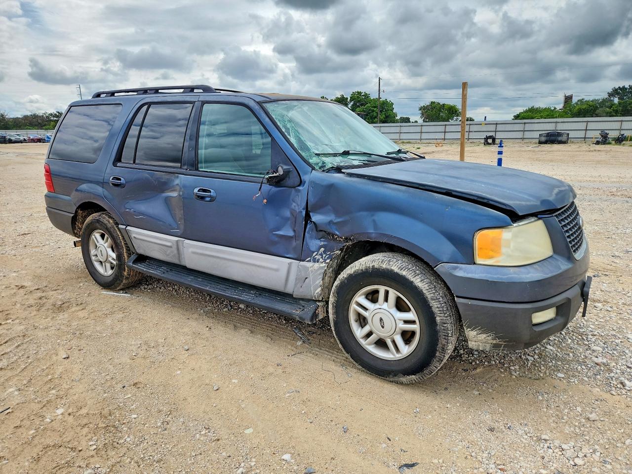 2005 Ford Expedition Xlt Blue vin: 1FMPU15575LA46827