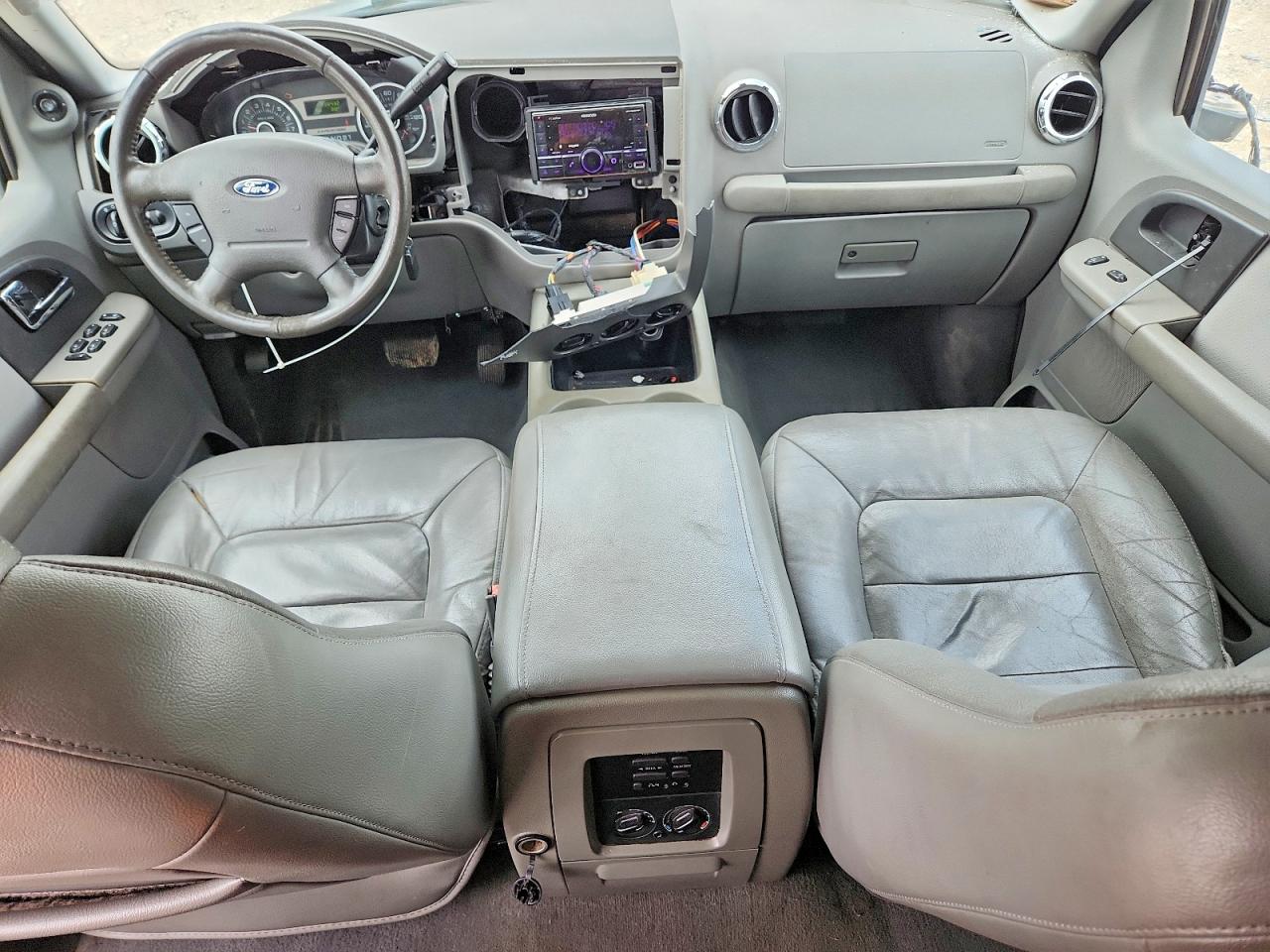 2005 Ford Expedition Xlt Blue vin: 1FMPU15575LA46827