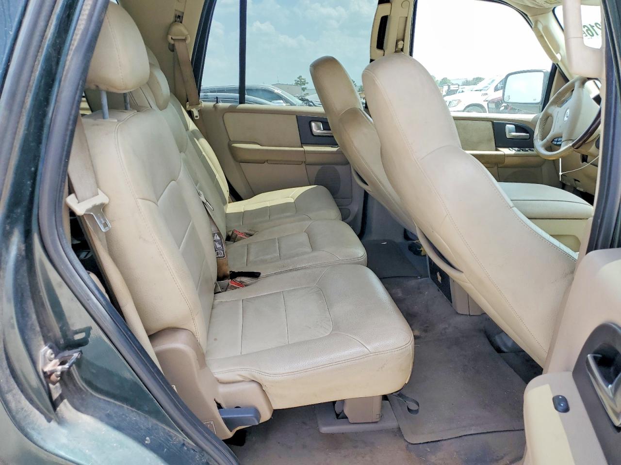 2003 Ford Expedition Xlt Black vin: 1FMPU15L23LB52422