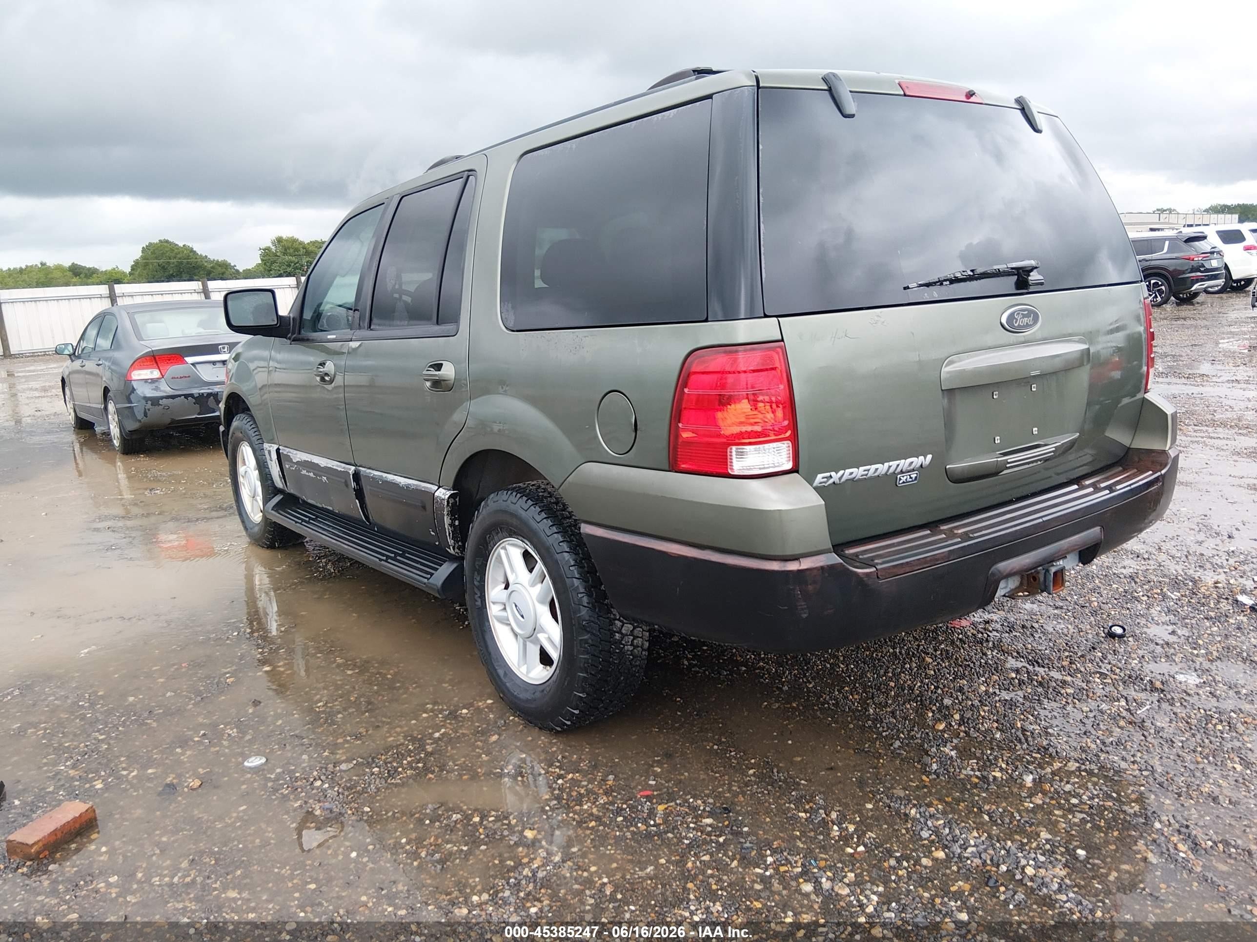 2004 Ford Expedition Xlt Green vin: 1FMPU15L54LA82268