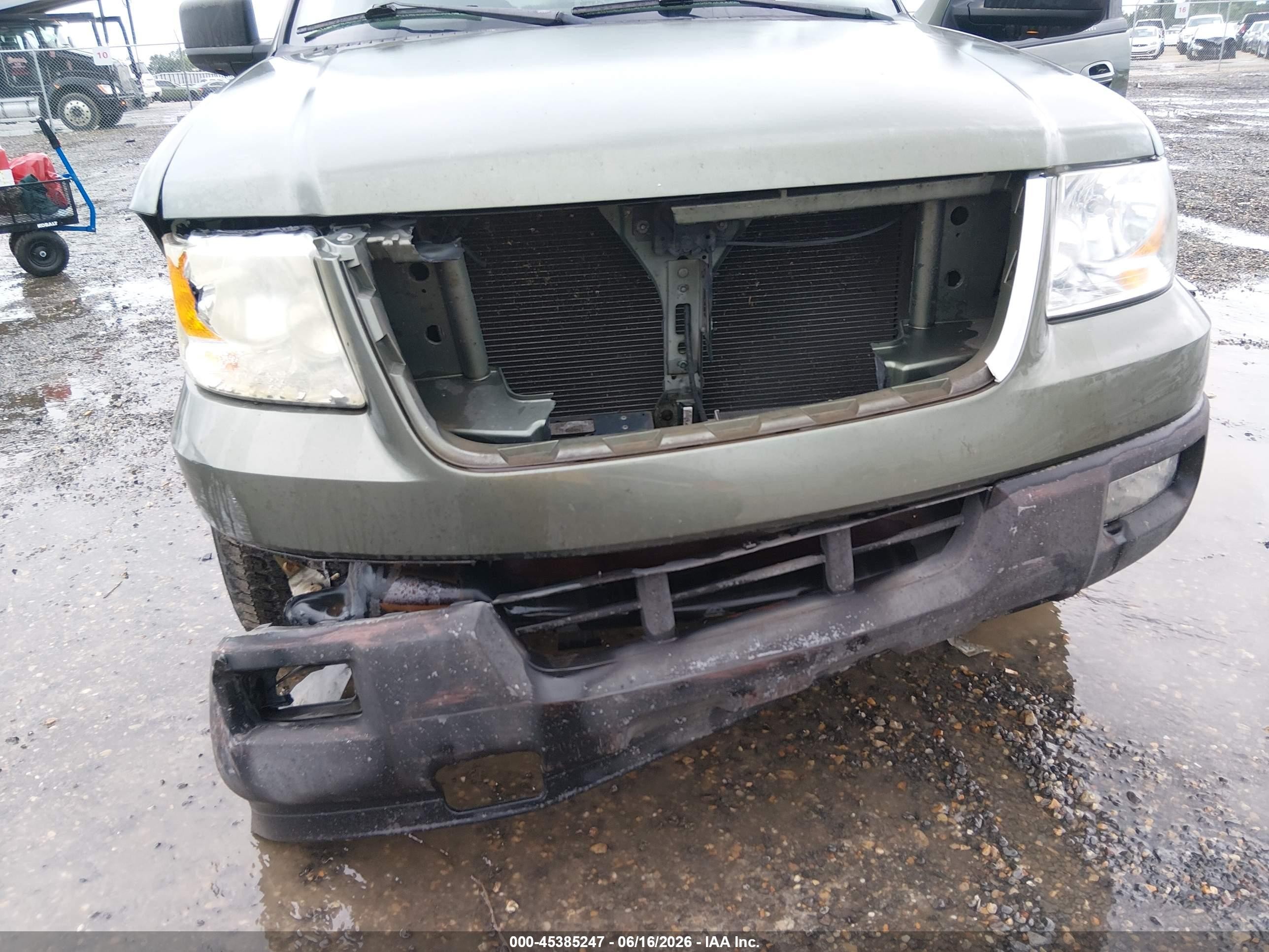 2004 Ford Expedition Xlt Green vin: 1FMPU15L54LA82268
