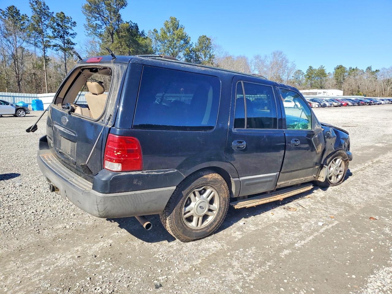 2004 Ford Expedition Xlt Black vin: 1FMPU15L84LB06286