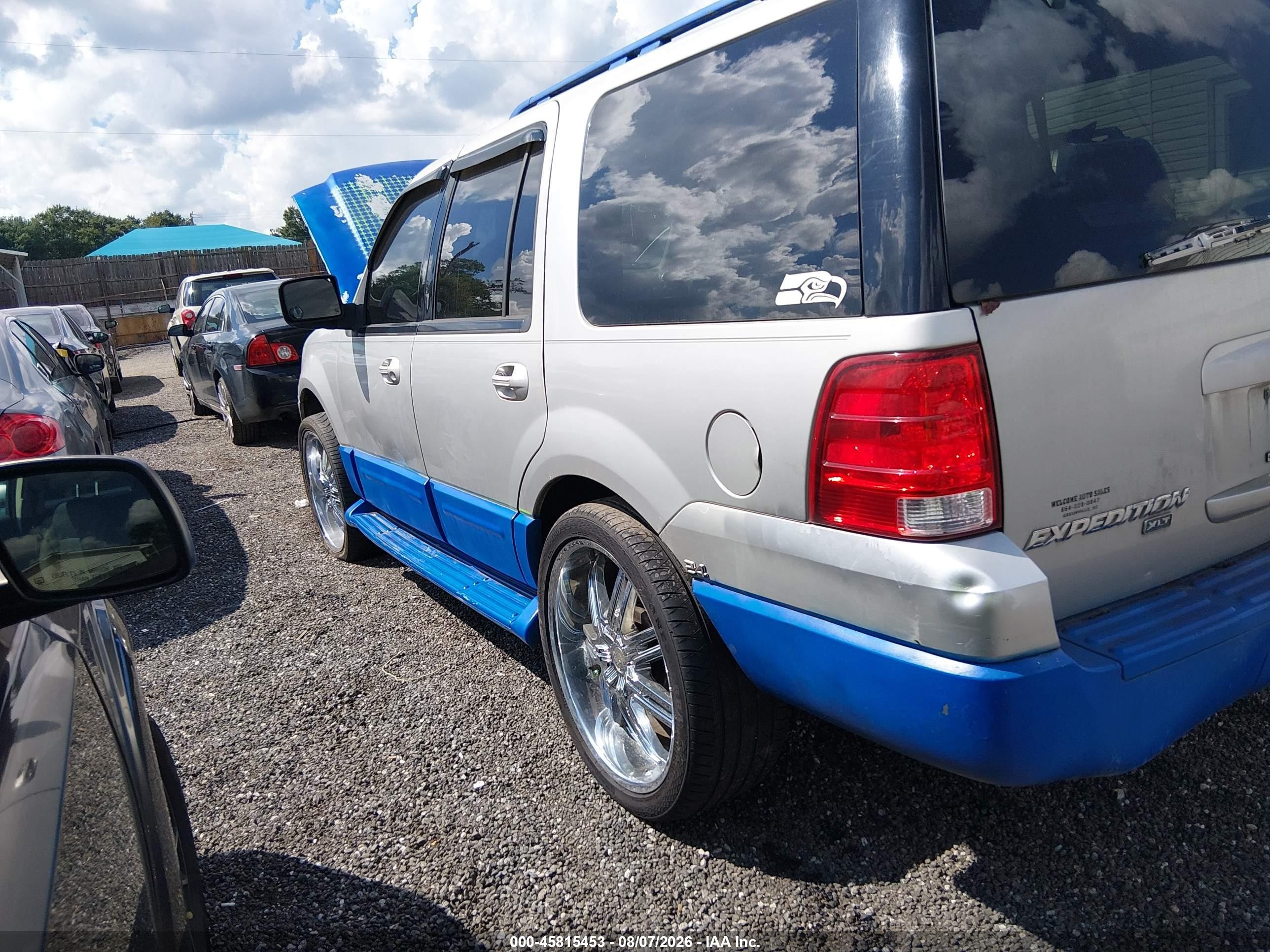 2005 Ford Expedition Nbx/xlt Silver vin: 1FMPU16515LB08799