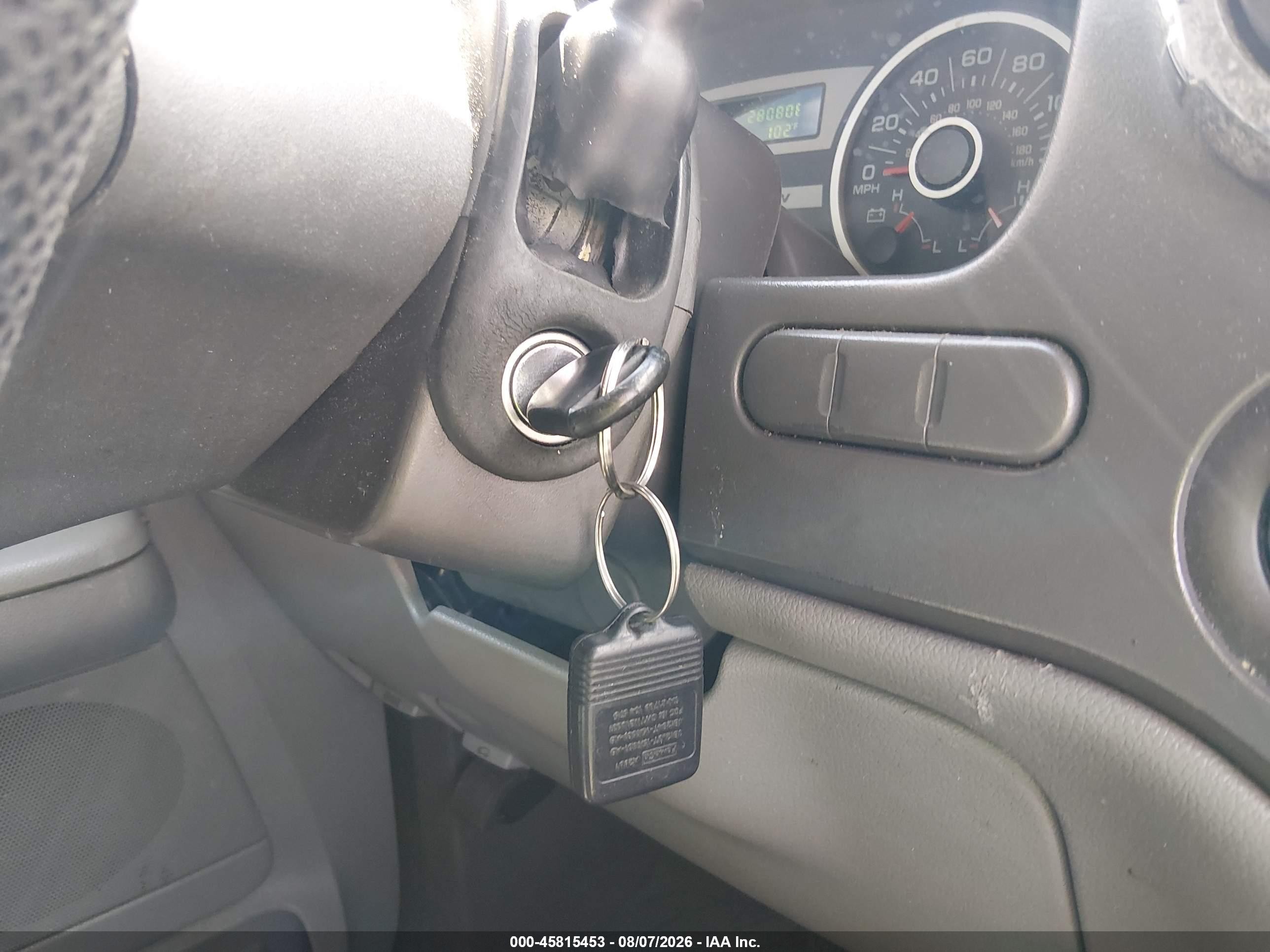 2005 Ford Expedition Nbx/xlt Silver vin: 1FMPU16515LB08799
