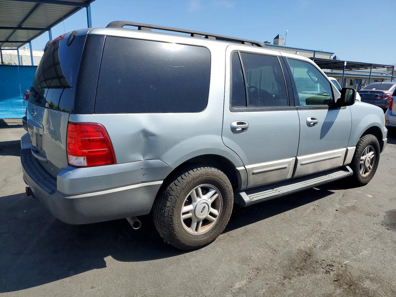2006 Ford Expedition Xlt Silver vin: 1FMPU16516LA54552