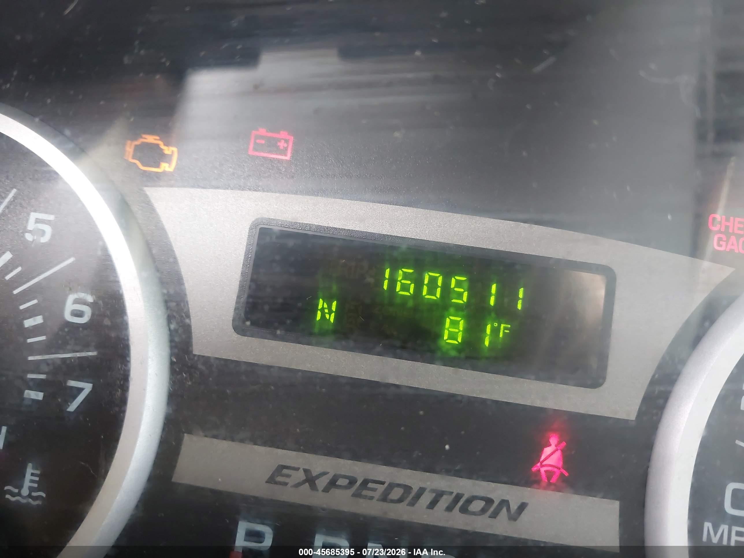 2005 Ford Expedition Nbx/xlt Red vin: 1FMPU16545LA59226