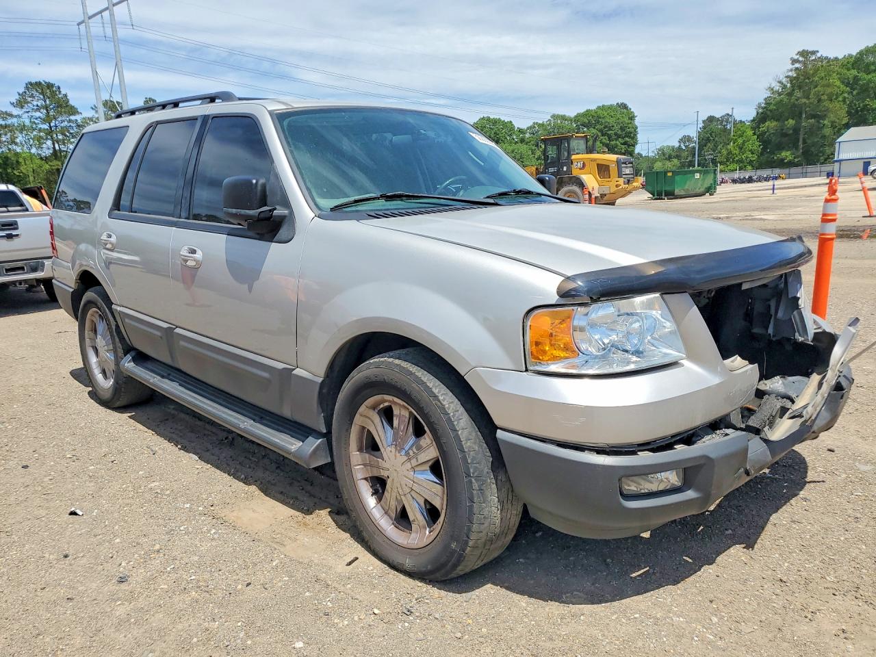2005 Ford Expedition Xlt Silver vin: 1FMPU16575LA81740