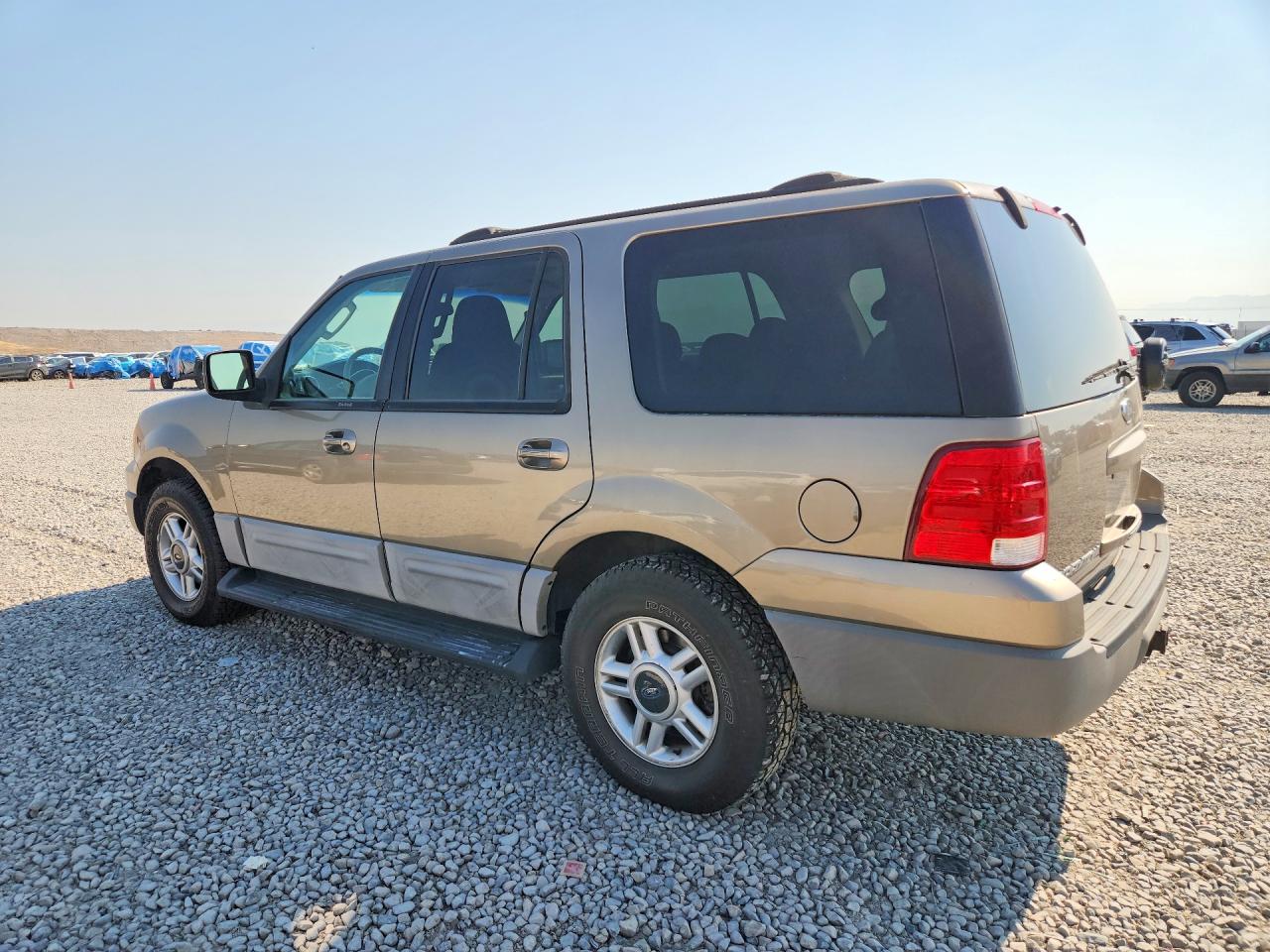 2003 Ford Expedition Xlt Желто-коричневый vin: 1FMPU16L03LB09924