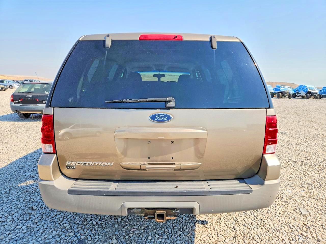 2003 Ford Expedition Xlt Желто-коричневый vin: 1FMPU16L03LB09924
