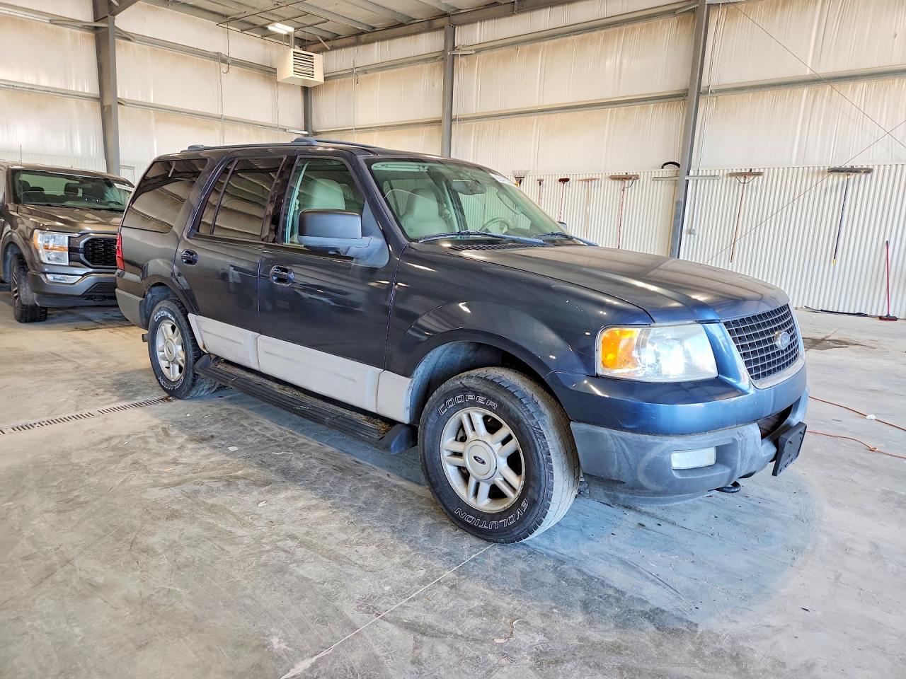 2003 Ford Expedition Xlt Blue vin: 1FMPU16L23LC13587