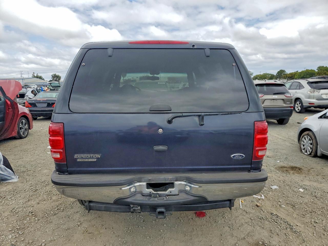 2000 Ford Expedition Xlt Blue vin: 1FMPU16L2YLA24512