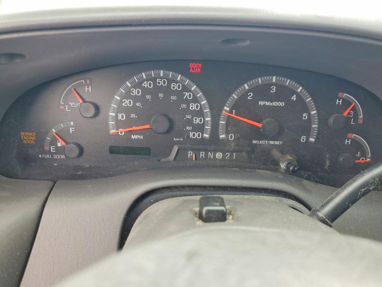2000 Ford Expedition Xlt Blue vin: 1FMPU16L2YLA24512