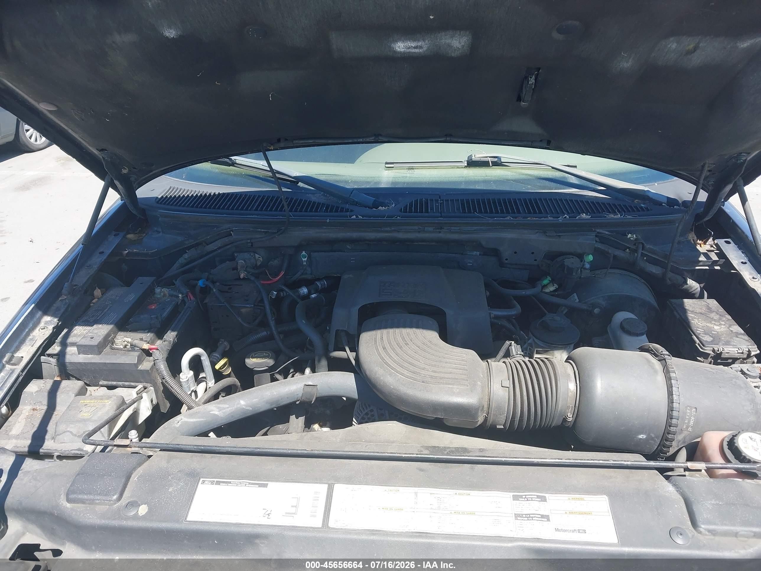 2001 Ford Expedition Xlt Blue vin: 1FMPU16L41LB04822
