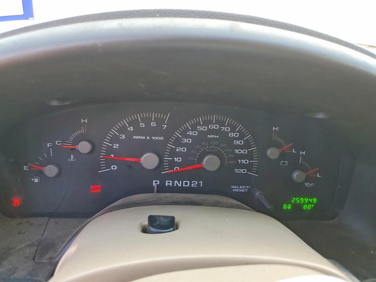 2003 Ford Expedition Xlt Gray vin: 1FMPU16L43LC41830