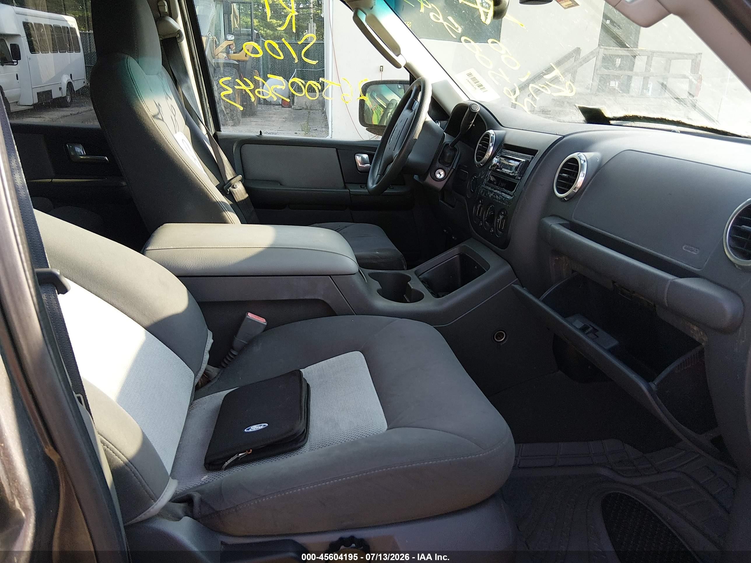 2003 Ford Expedition Xlt Green vin: 1FMPU16L53LA46867