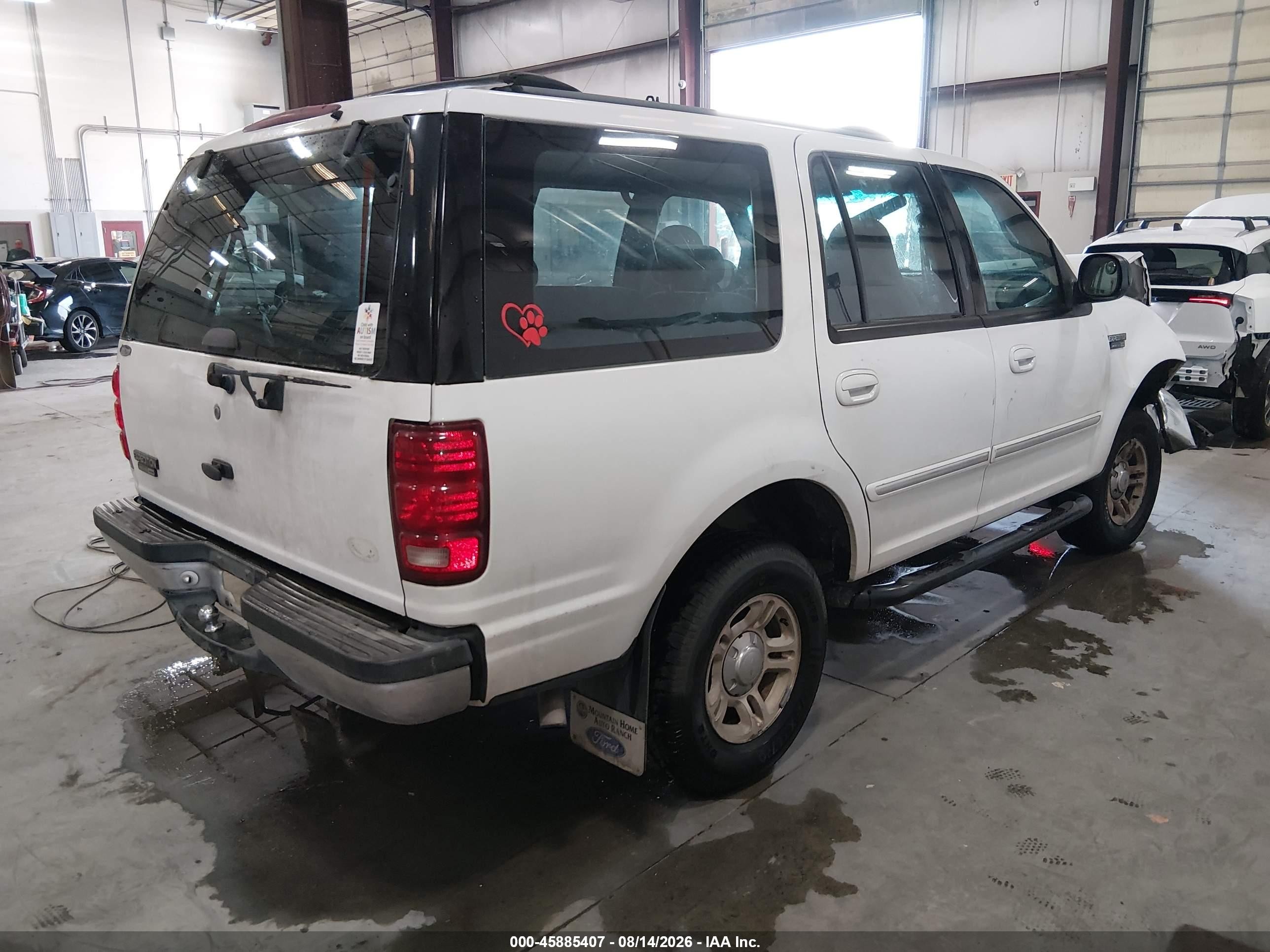 2000 Ford Expedition Xlt Белый vin: 1FMPU16L6YLB95280