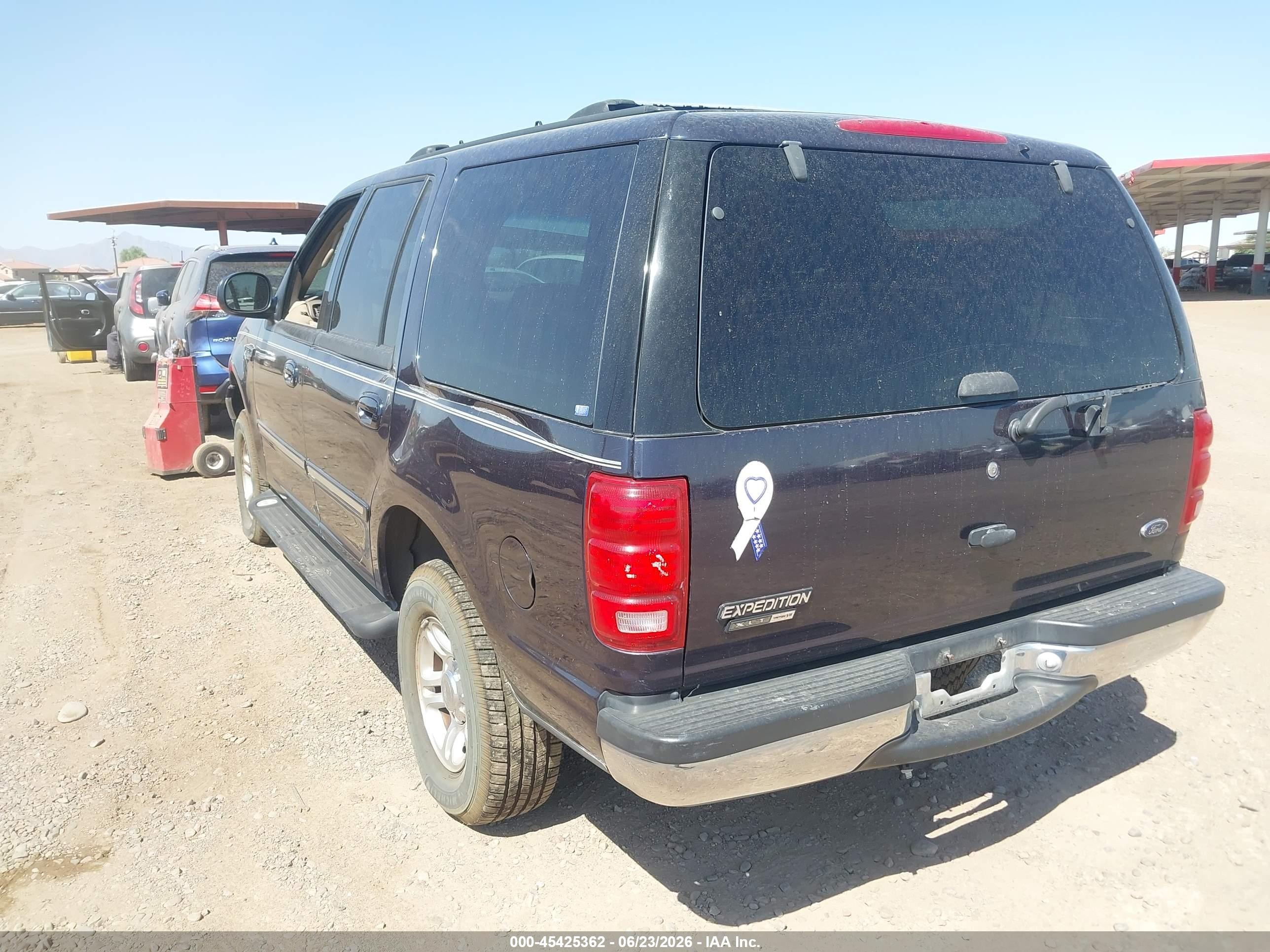 2001 Ford Expedition Xlt Blue vin: 1FMPU16L71LA91600