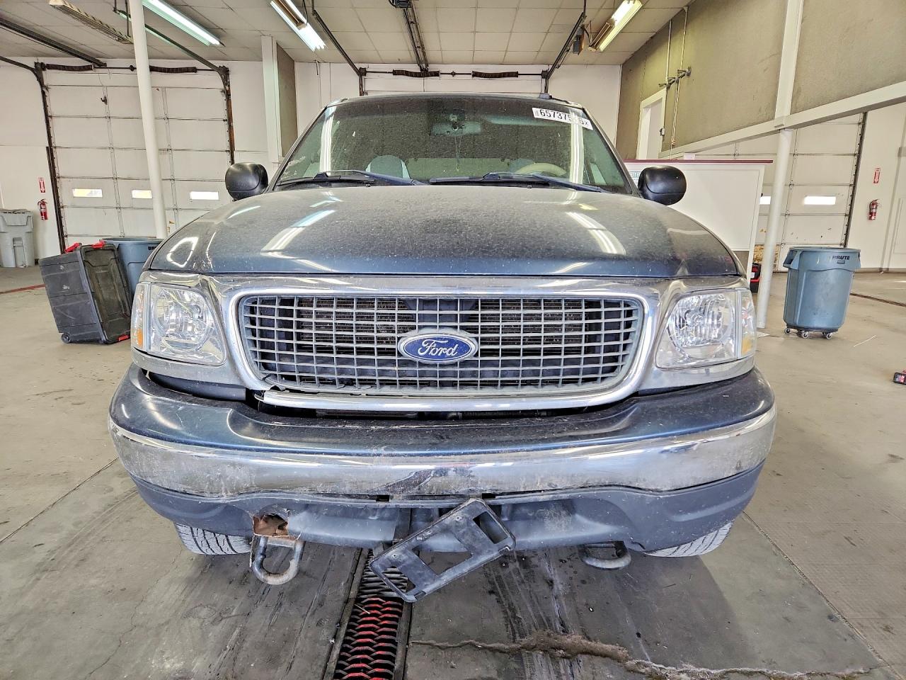 2001 Ford Expedition Xlt Blue vin: 1FMPU16L81LB33496