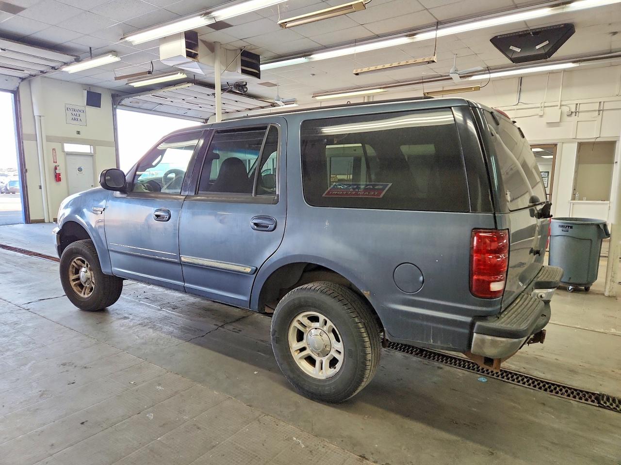 2001 Ford Expedition Xlt Blue vin: 1FMPU16L81LB33496