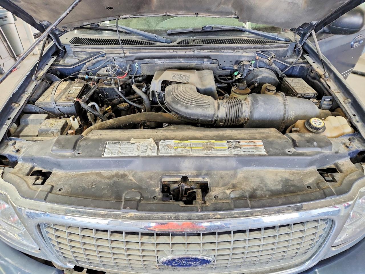 2001 Ford Expedition Xlt Blue vin: 1FMPU16L81LB33496